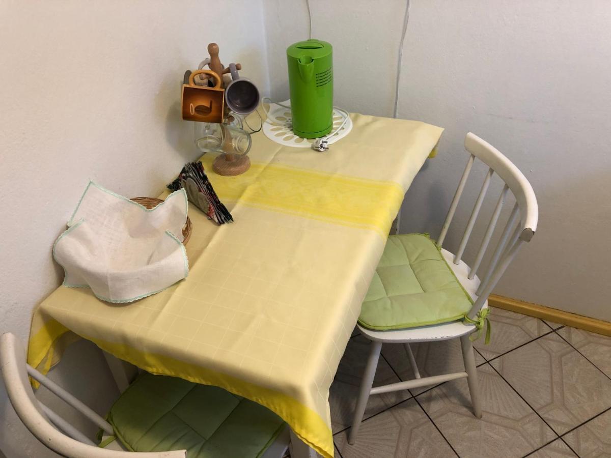 Azyl - Kazdy Z Wlasna Kuchnia I Lazienka Apartmán *